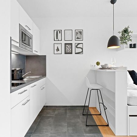 Modern, Zentral, Homeoffice, Netflix Pforzheim Buitenkant foto